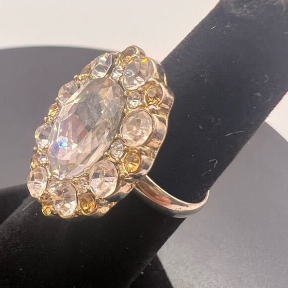 Vintage Ring 60s Huge Clear CZ Rhinestone Gold Overlay Adjustable Band - Picture 5 of 6